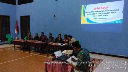 Pembangunan Jalan RT 06 Disambut positif oleh semua warga